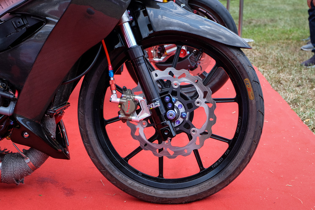 Siêu cá mập Yamaha Z125 độ hơn 800 triệu của dân chơi Việt